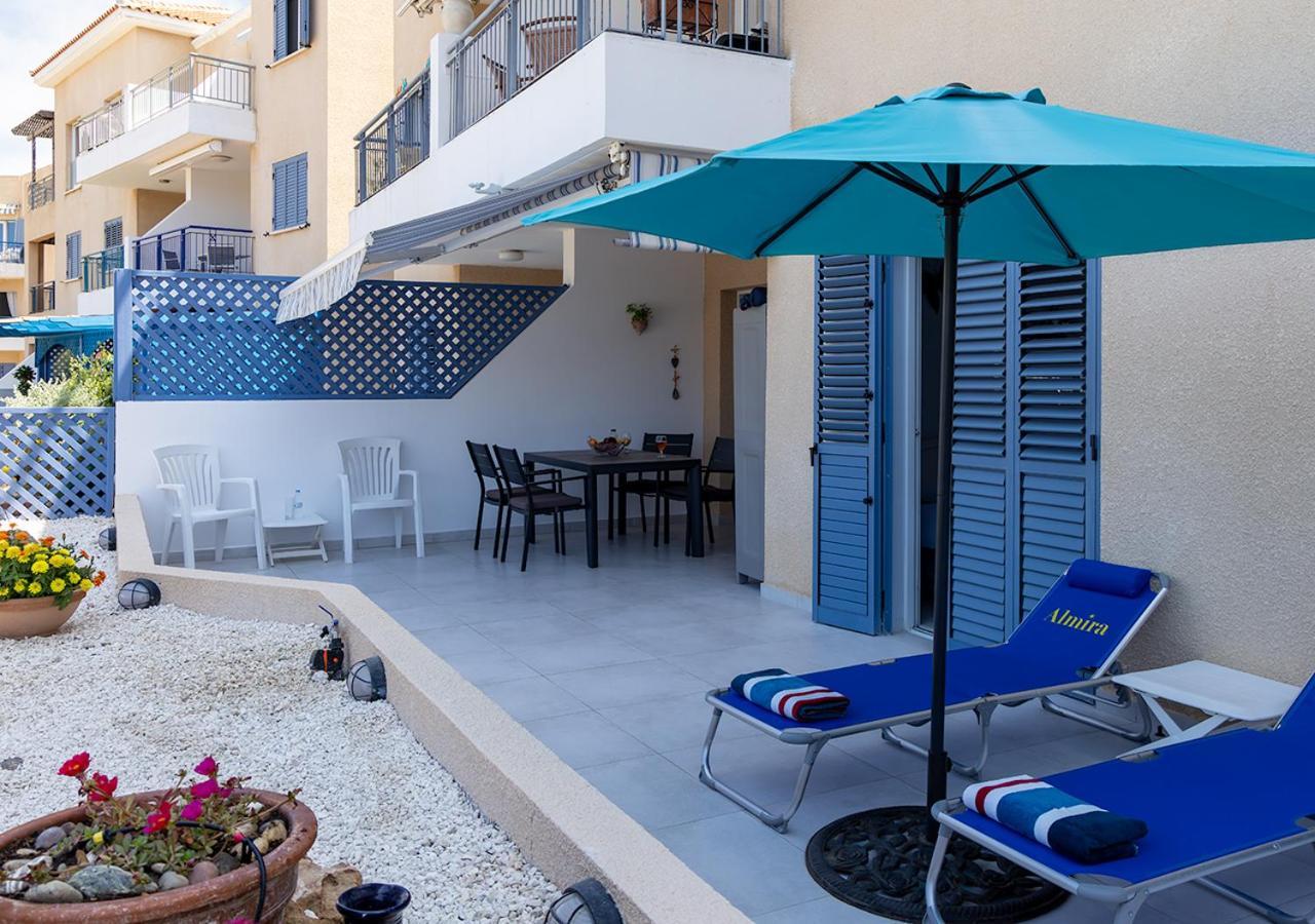 105 Kings Palace - Fabulous 2 Bed, 2 Bath, Large Patio With Garden - Sea Views Paphos Eksteriør billede